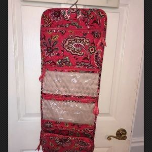 Vera Bradley hanging organizer